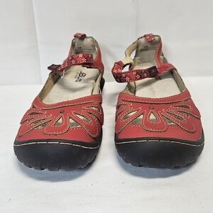 JBU Red Leather Flats with Floral Cutout
